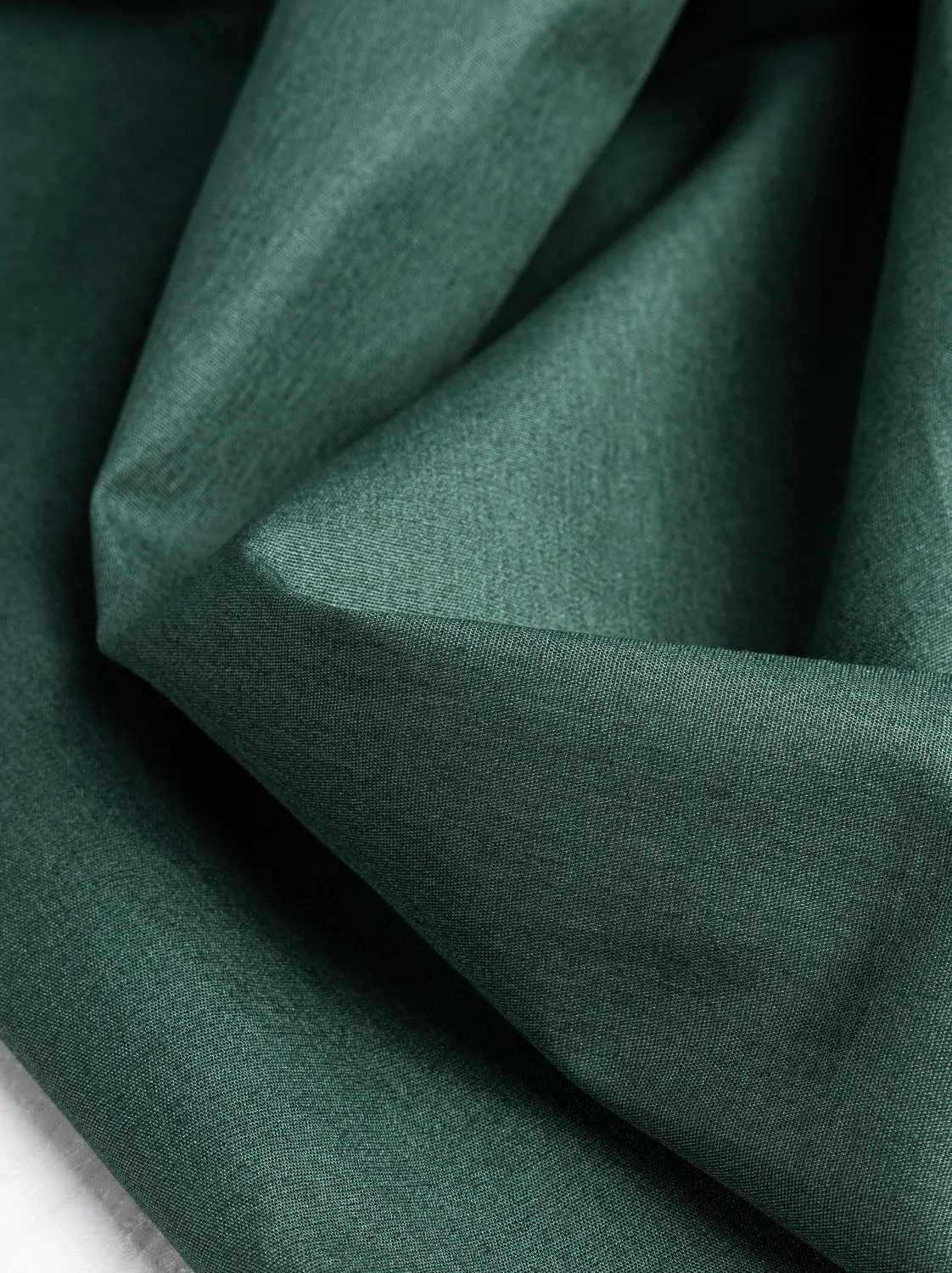 Core Collection Lightweight Silky Cotton Poplin - Forest - Swatch