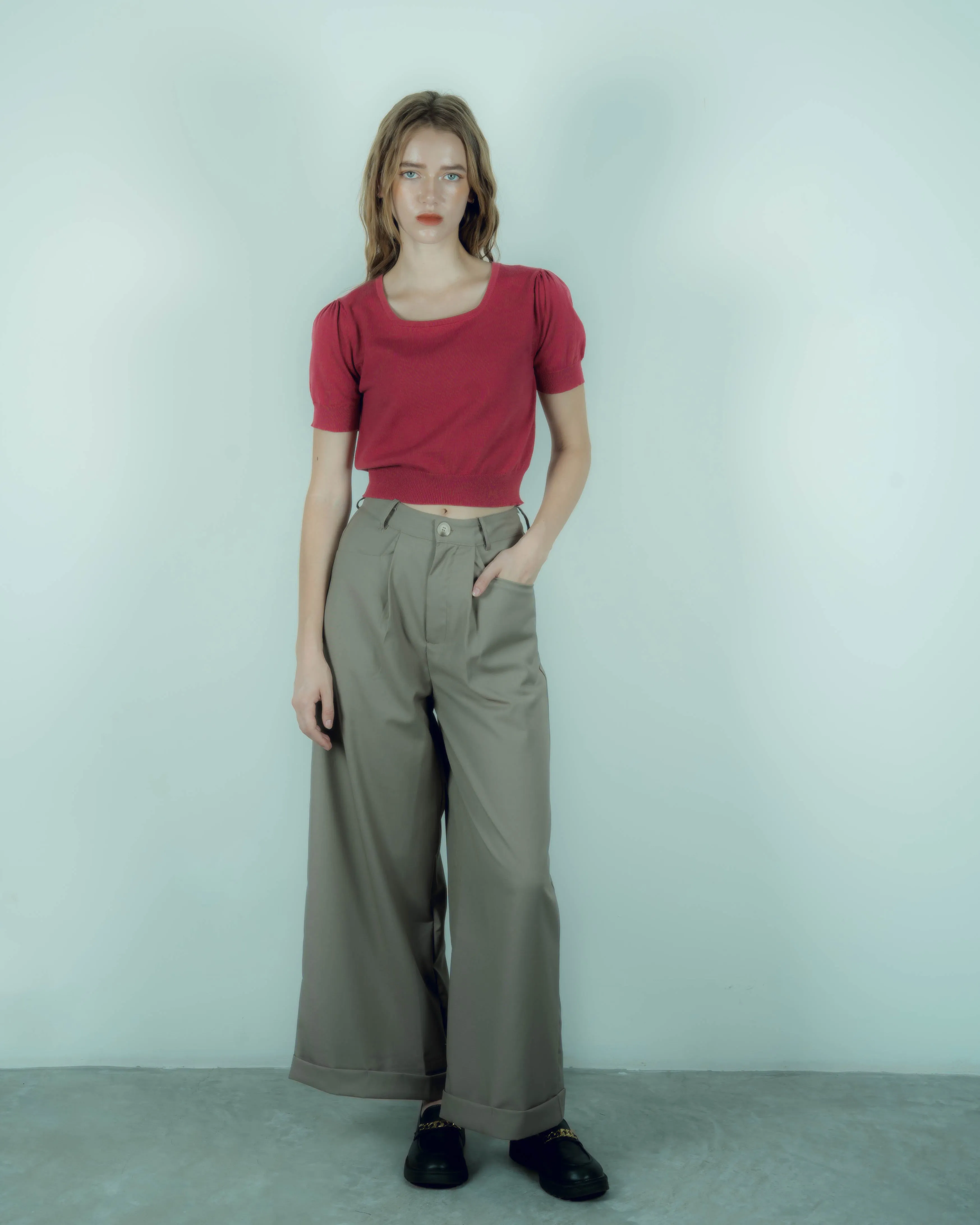 Folded Hem Straight Cut Trousers (Khaki)