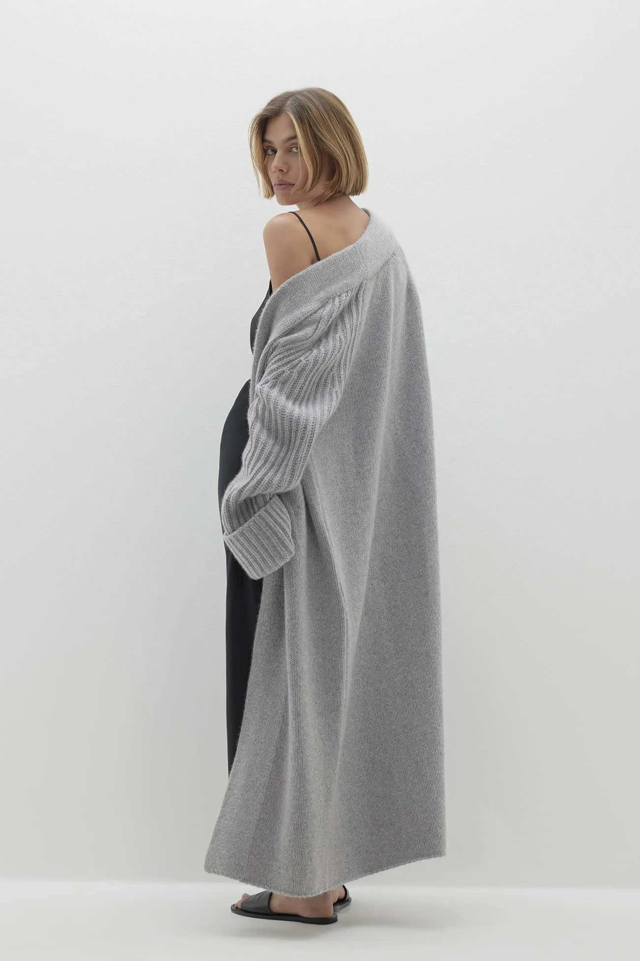 LILYAN LONGLINE CASHMERE CARDIGAN