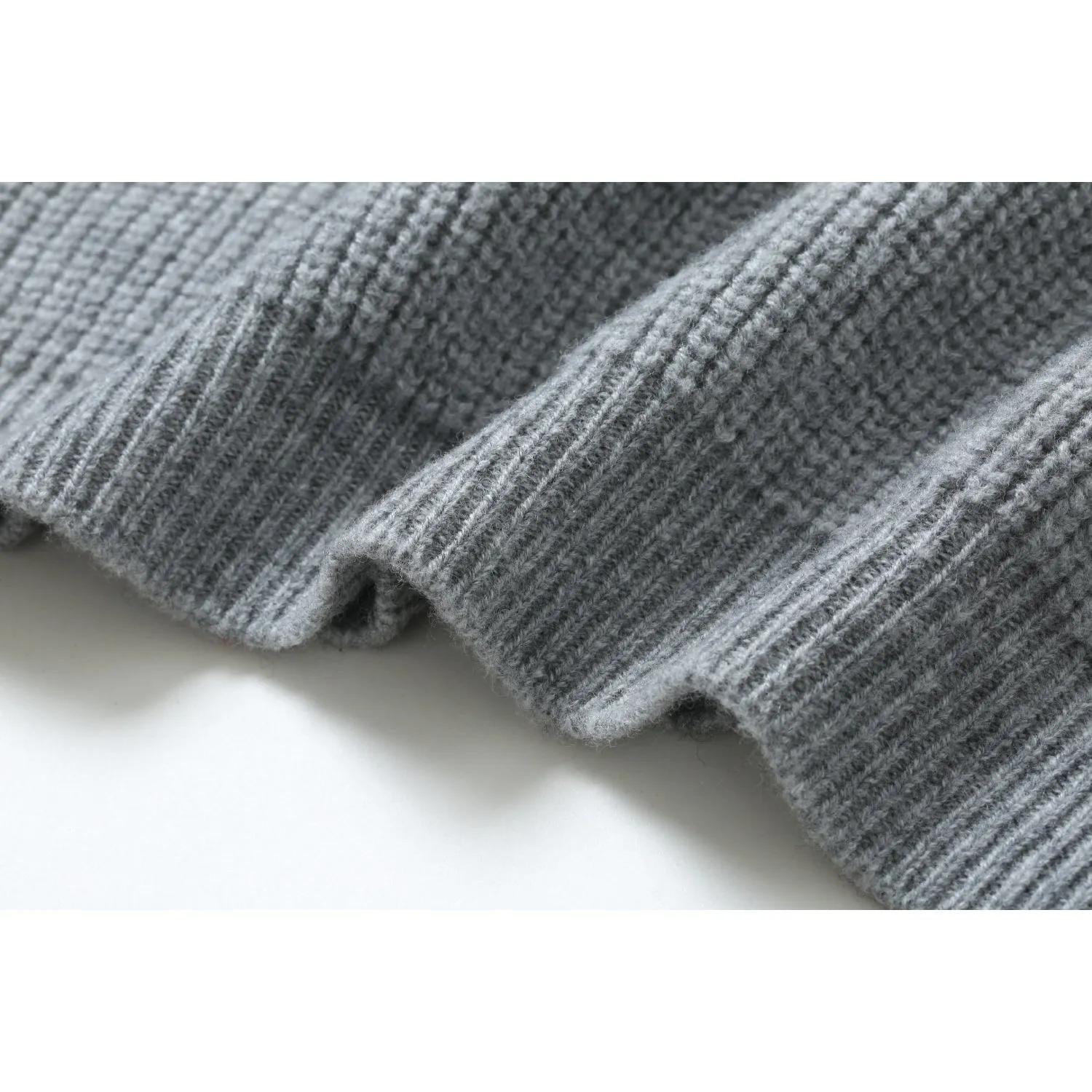 Single Cable Superfine Merino Pullover